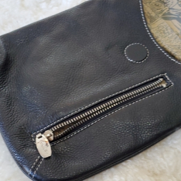 Tignanello Black Crossbody Bag with Flap Closure and Long Strap - Picture 3 of 12